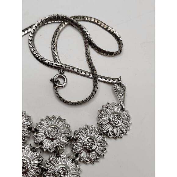 Vintage Floral Necklace Marked Sterling with Marcasite Accents 17 Inch - Picture 5 of 10
